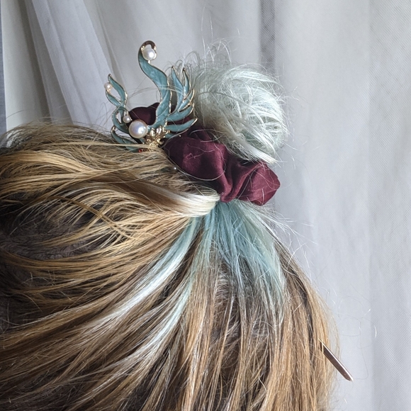 Ornamental Hair pin - Picture 5 of 6